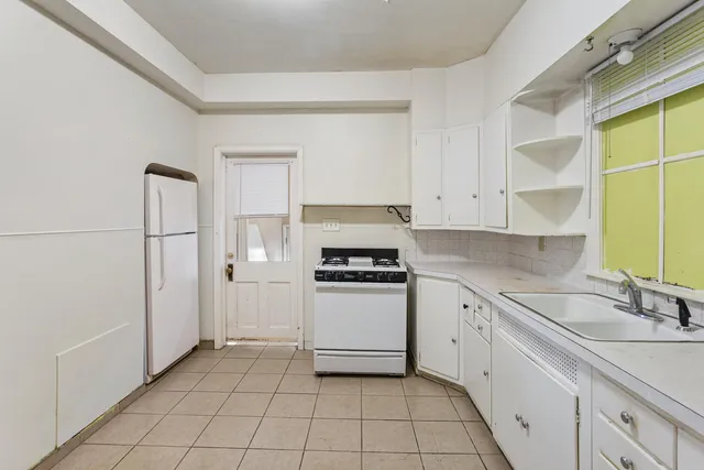 $250,000 | 812 West Main Street, Urbana, IL 61801