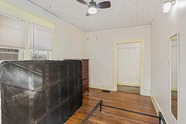 $250,000 | 812 West Main Street, Urbana, IL 61801