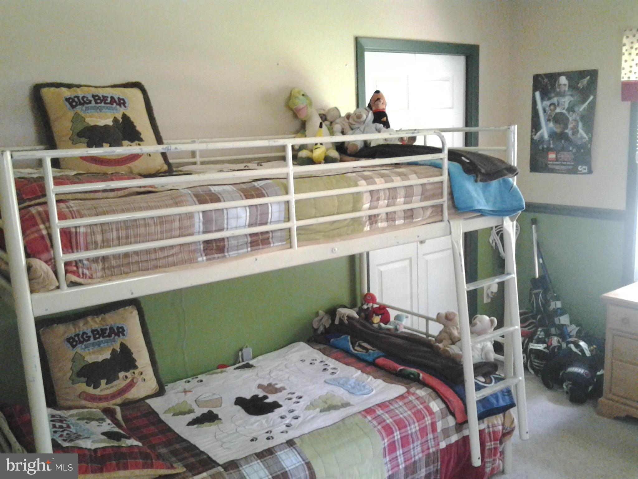 5255 Mackall Road St. Leonard, MD 20685 - Photo 17 of 30 Bedroom