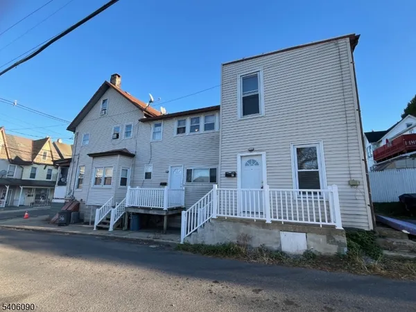 $1,300 | 56 Filmore Street, Unit A, Phillipsburg, NJ 08865
