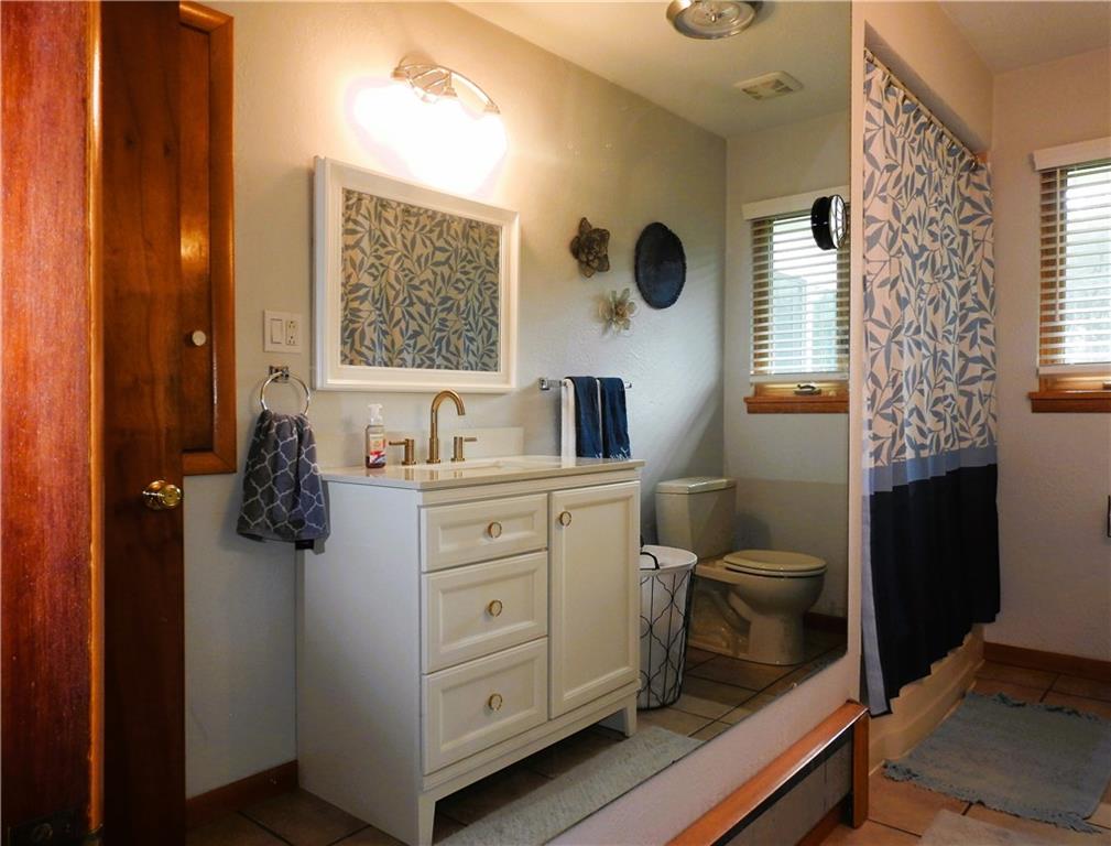 2313 Mercer Road New Brighton, PA 15066 - Photo 11 of 25 Gallery Image 11