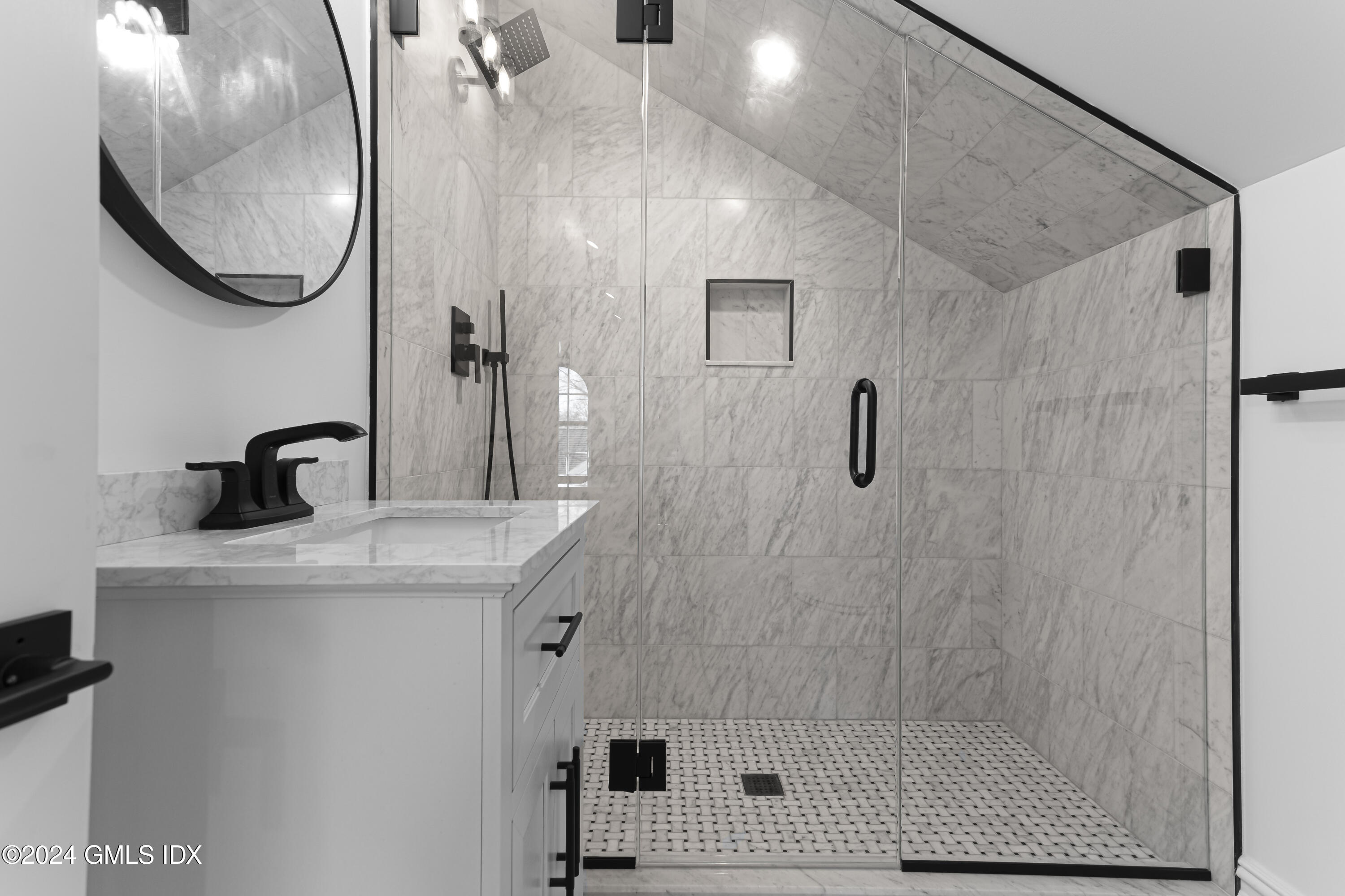 3 Finney Knoll Lane Riverside, CT 06878 - Photo 42 of 52 Attic/Play Room Bathroom