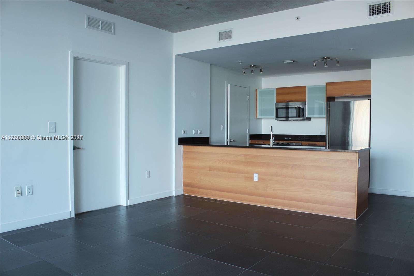 3301 Northeast 1st Avenue, Unit H2904 Miami, FL 33137 - Photo 5 of 15