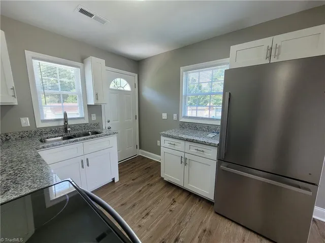 $1,050 | 800 Dodson Mill Road, Unit 5, Pilot Mountain, NC 27041