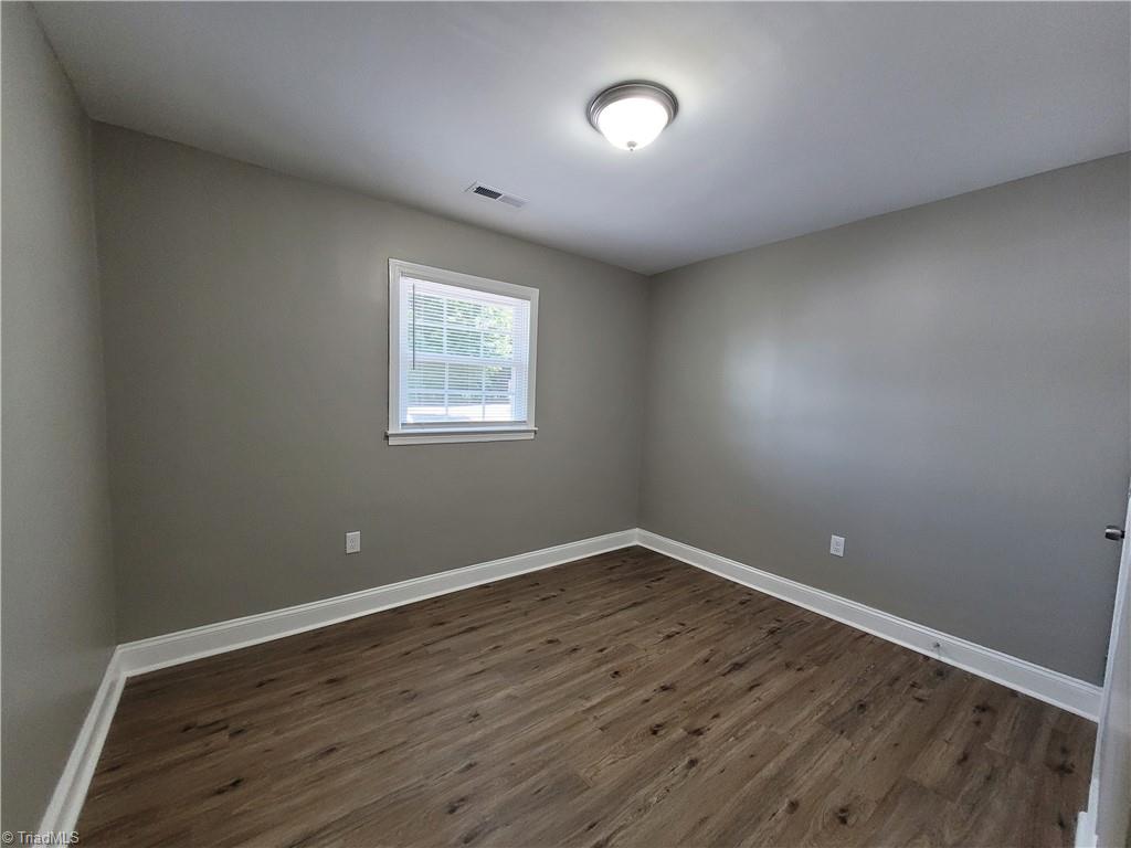 800 Dodson Mill Road, Unit 5 Pilot Mountain, NC 27041 - Photo 7 of 9