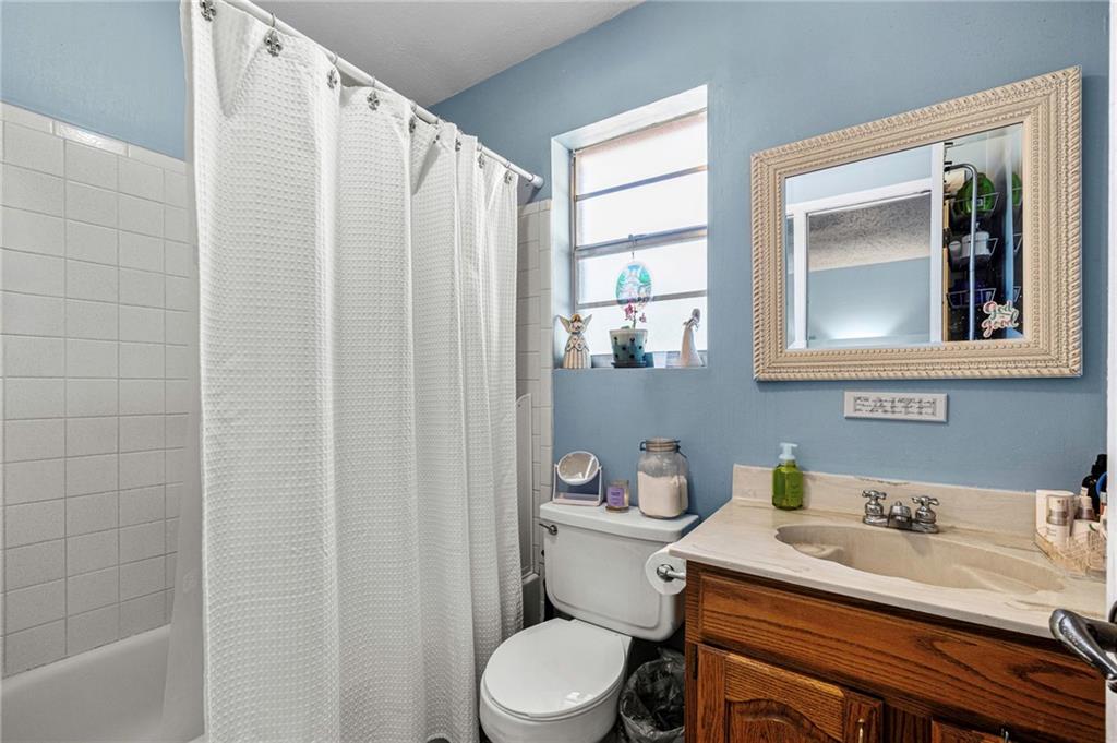 215 Ridgewood Circle Mandeville, LA 70471 - Photo 16 of 24