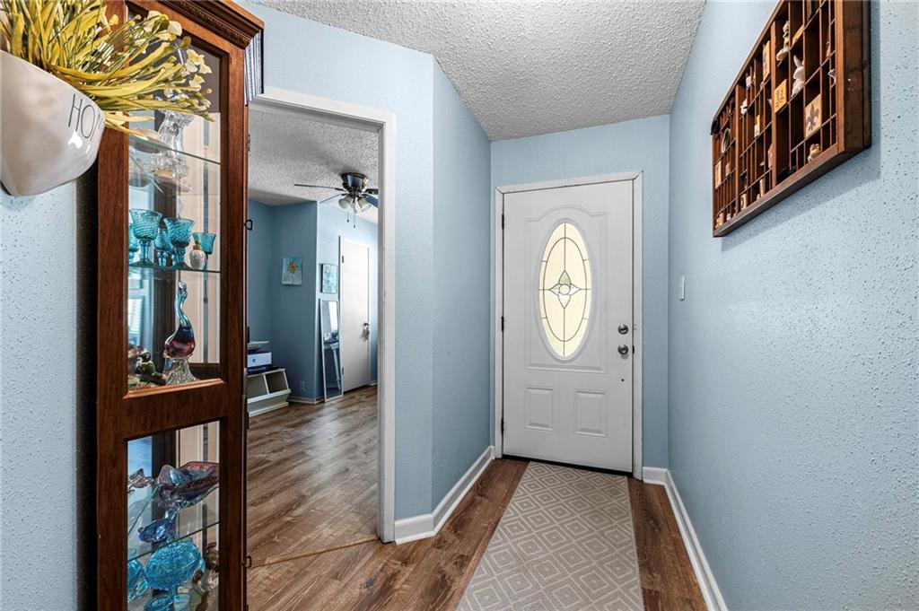 215 Ridgewood Circle Mandeville, LA 70471 - Photo 4 of 24