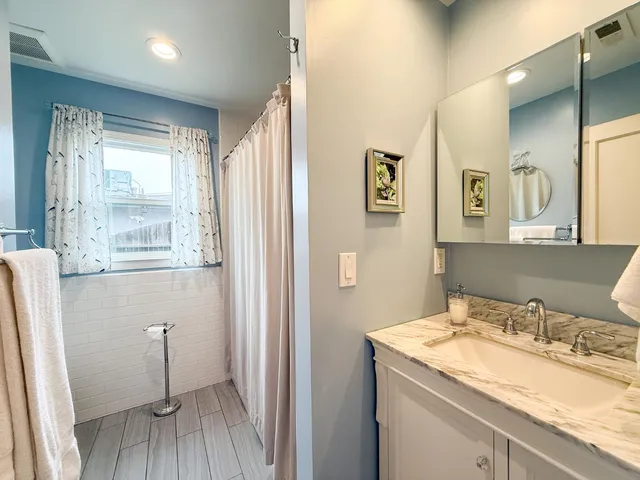 $394,999 | 674 Wallis Avenue, Gustine, CA 95322