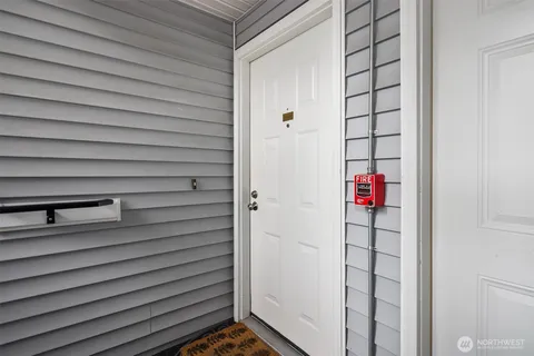 $448,000 | 1007 156th Avenue Northeast, Unit B209, Bellevue, WA 98007