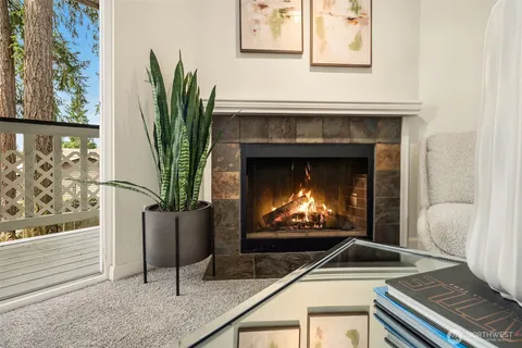 $448,000 | 1007 156th Avenue Northeast, Unit B209, Bellevue, WA 98007