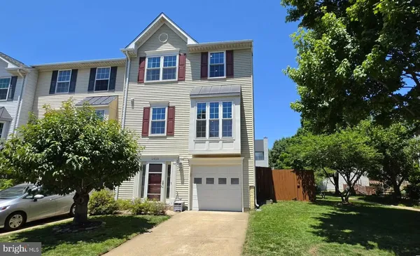 $665,000 | 13830 Bridlington Court, Centreville, VA 20120