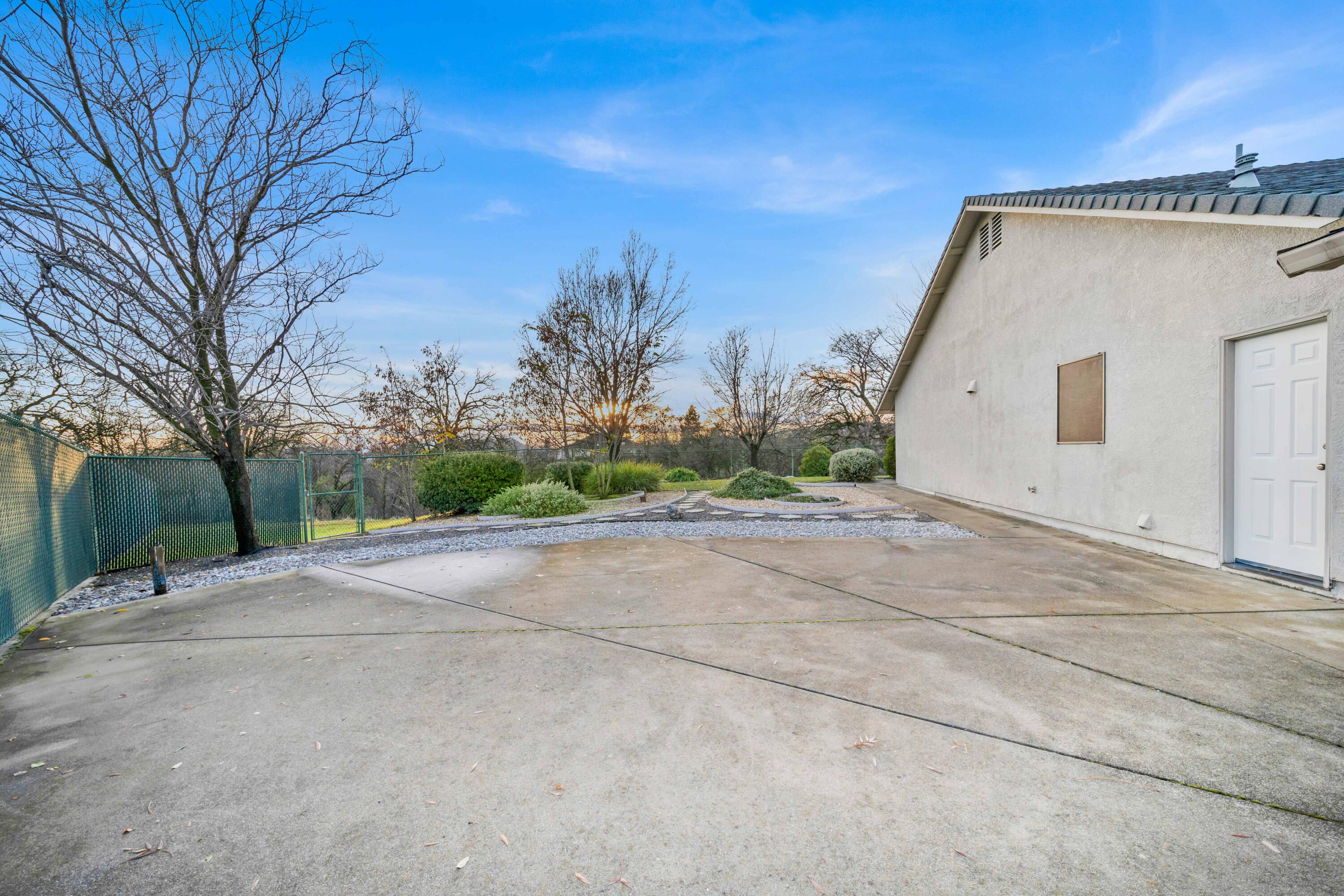 4446 Heather Ridge Lane Redding, CA 96001 - Photo 13 of 13 Redding Real Estate Photography-21