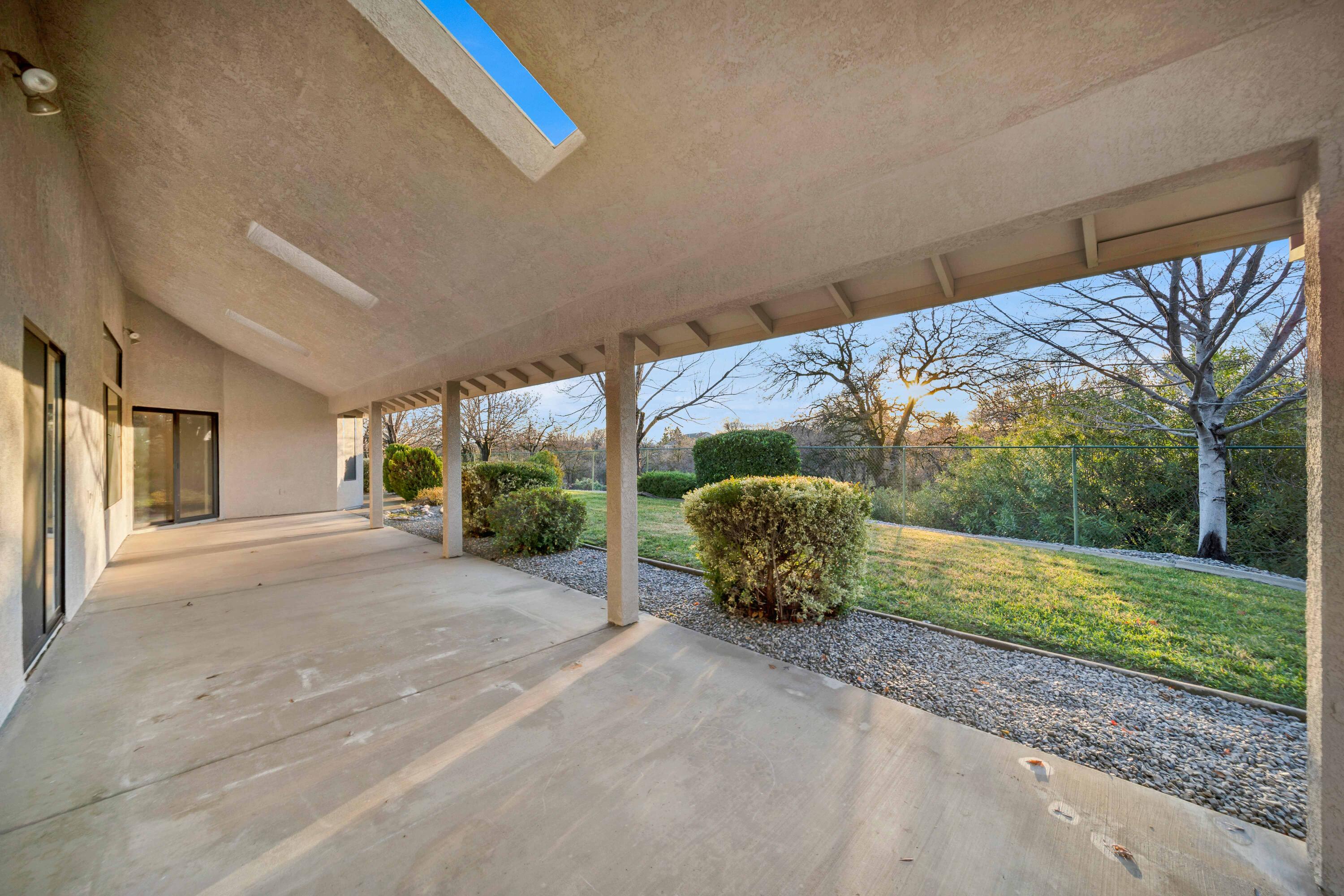 4446 Heather Ridge Lane Redding, CA 96001 - Photo 2 of 13 Redding Real Estate Photography-8