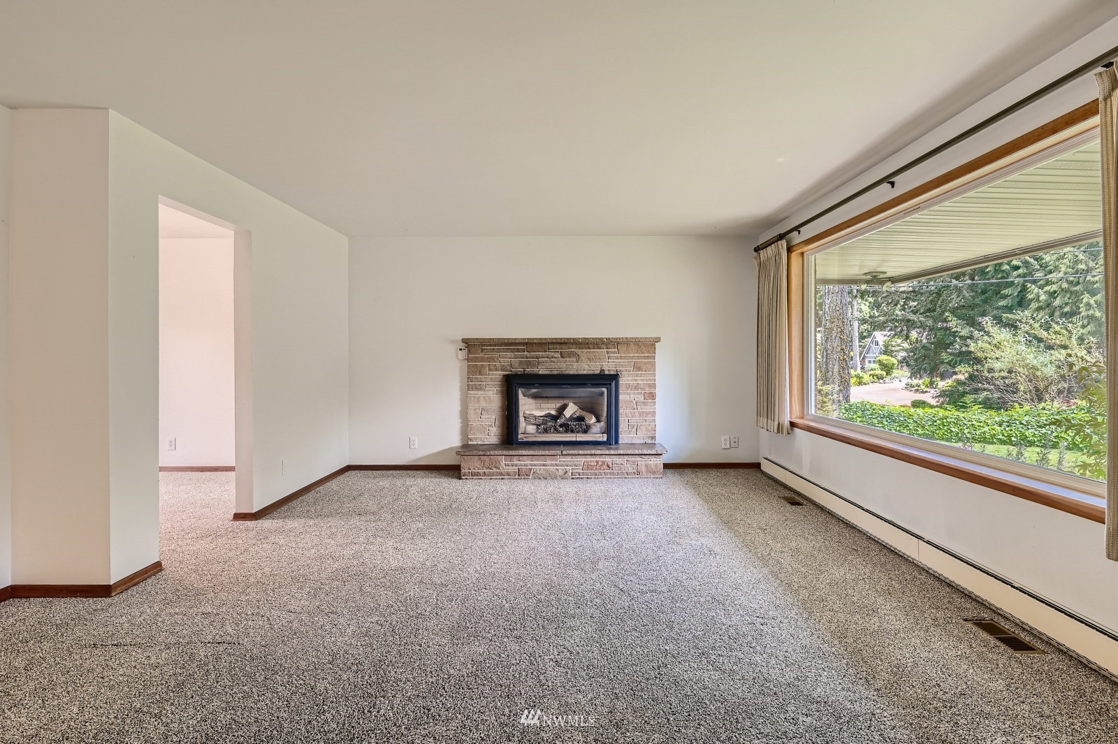 9532 Northeast 198th Street Bothell, WA 98011 - Photo 8 of 28 Gallery Image 8