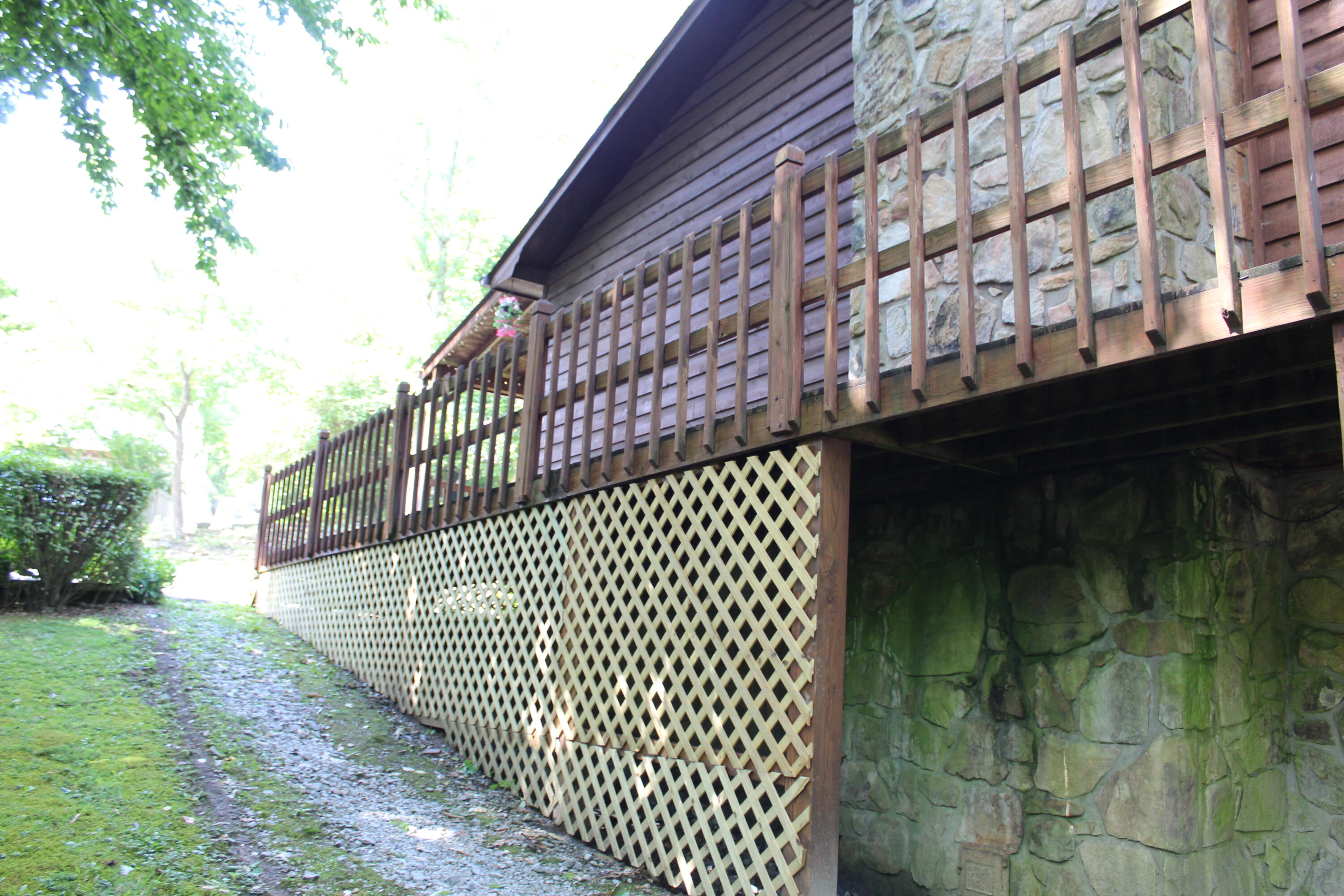 119 Ironwood Road Middlesboro, KY 40965 - Photo 14 of 52 IMG_1108