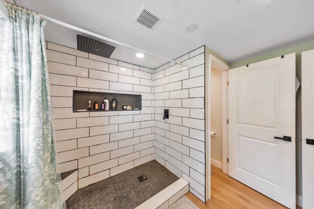 7715 Midway Road Alpharetta, GA 30004 - Photo 15 of 28 Gallery Image 15