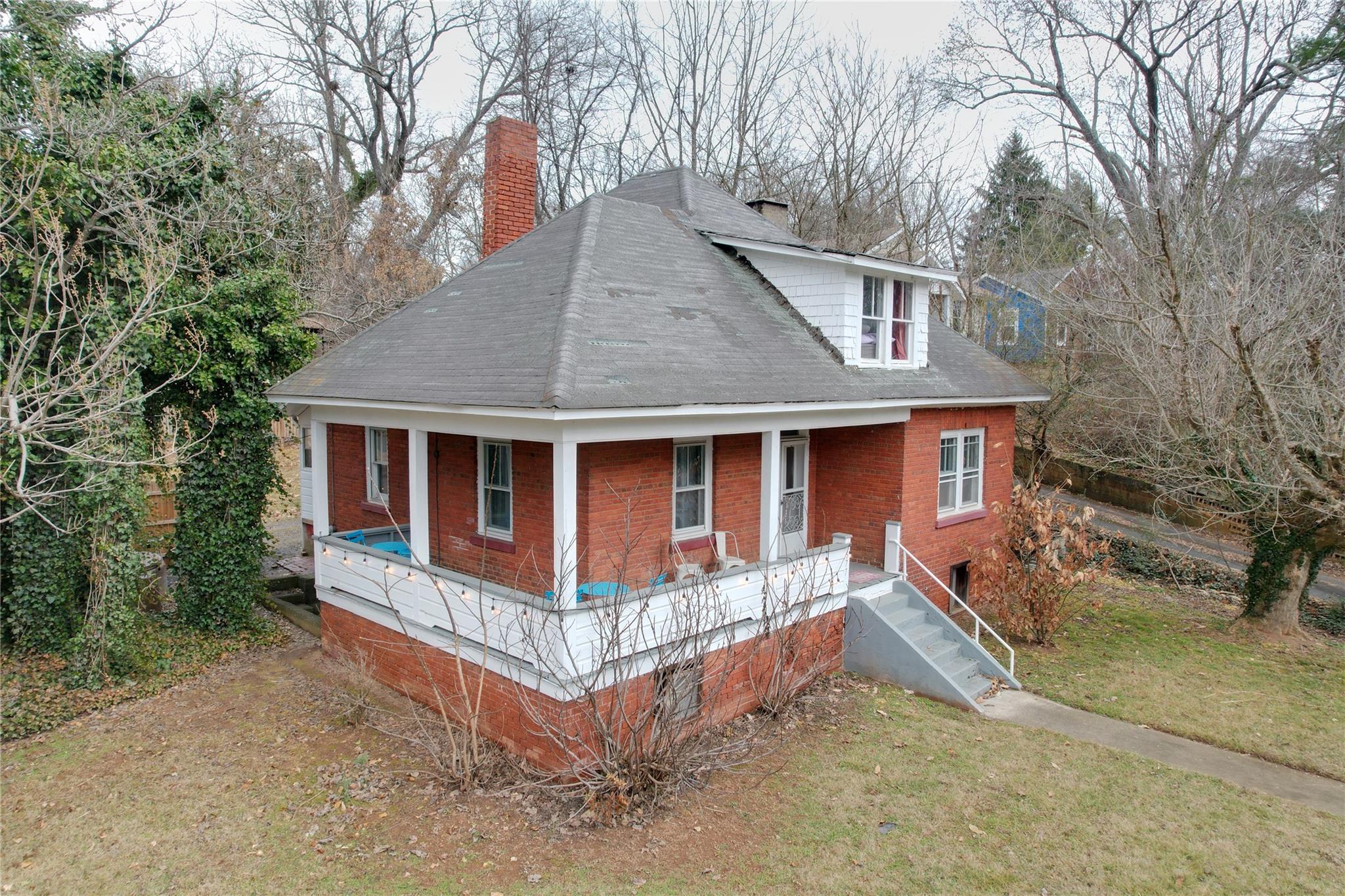 577 Emma Road Asheville, NC 28806 - Photo 4 of 22 Gallery Image 4