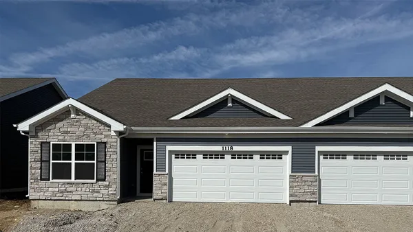 $434,990 | 1118 Bluebell Lane, Bartlett, IL 60103