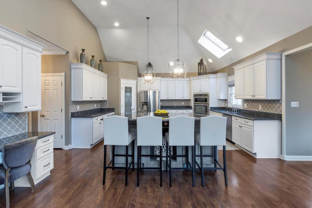 12255 Ridgeside Road Indianapolis, IN 46256 - Photo 12 of 60