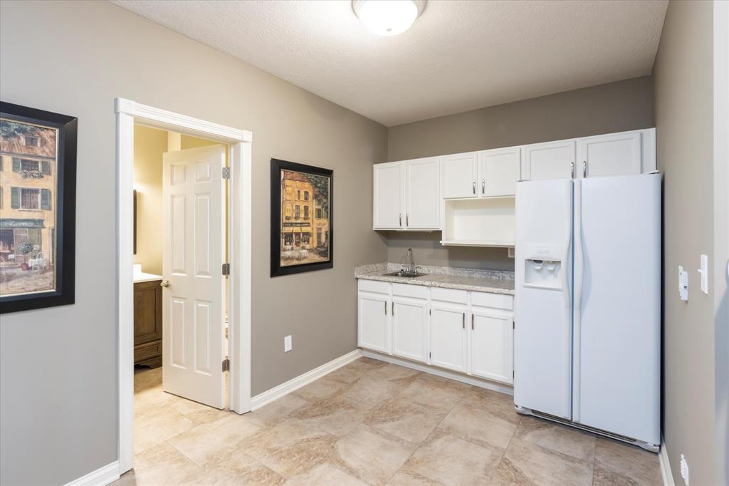 12255 Ridgeside Road Indianapolis, IN 46256 - Photo 35 of 60