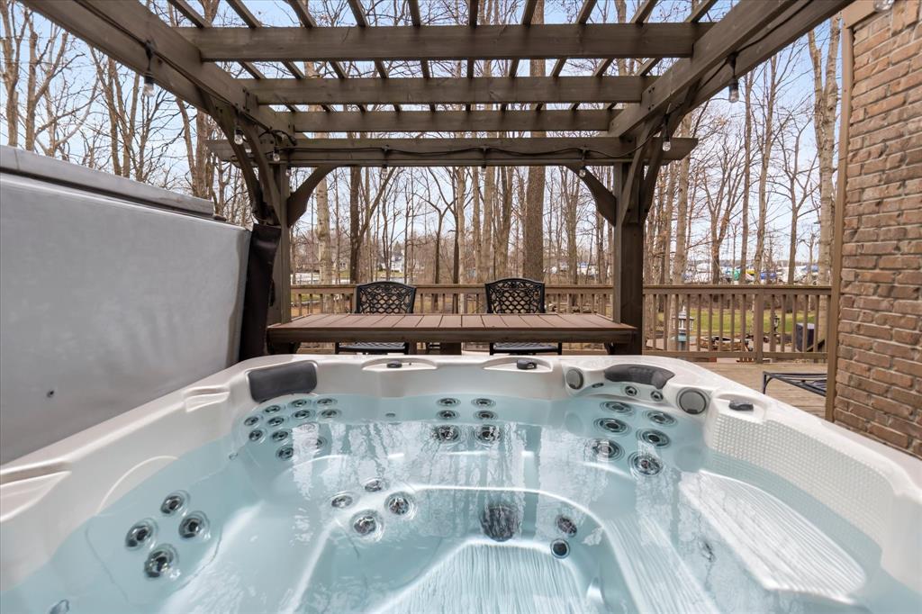 12255 Ridgeside Road Indianapolis, IN 46256 - Photo 38 of 60