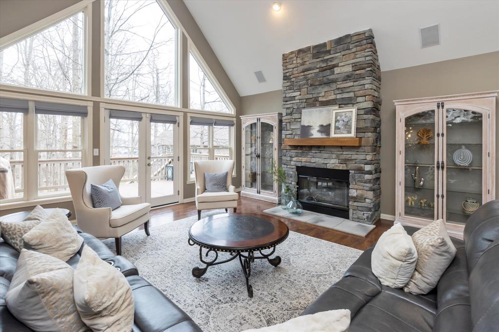 12255 Ridgeside Road Indianapolis, IN 46256 - Photo 7 of 60