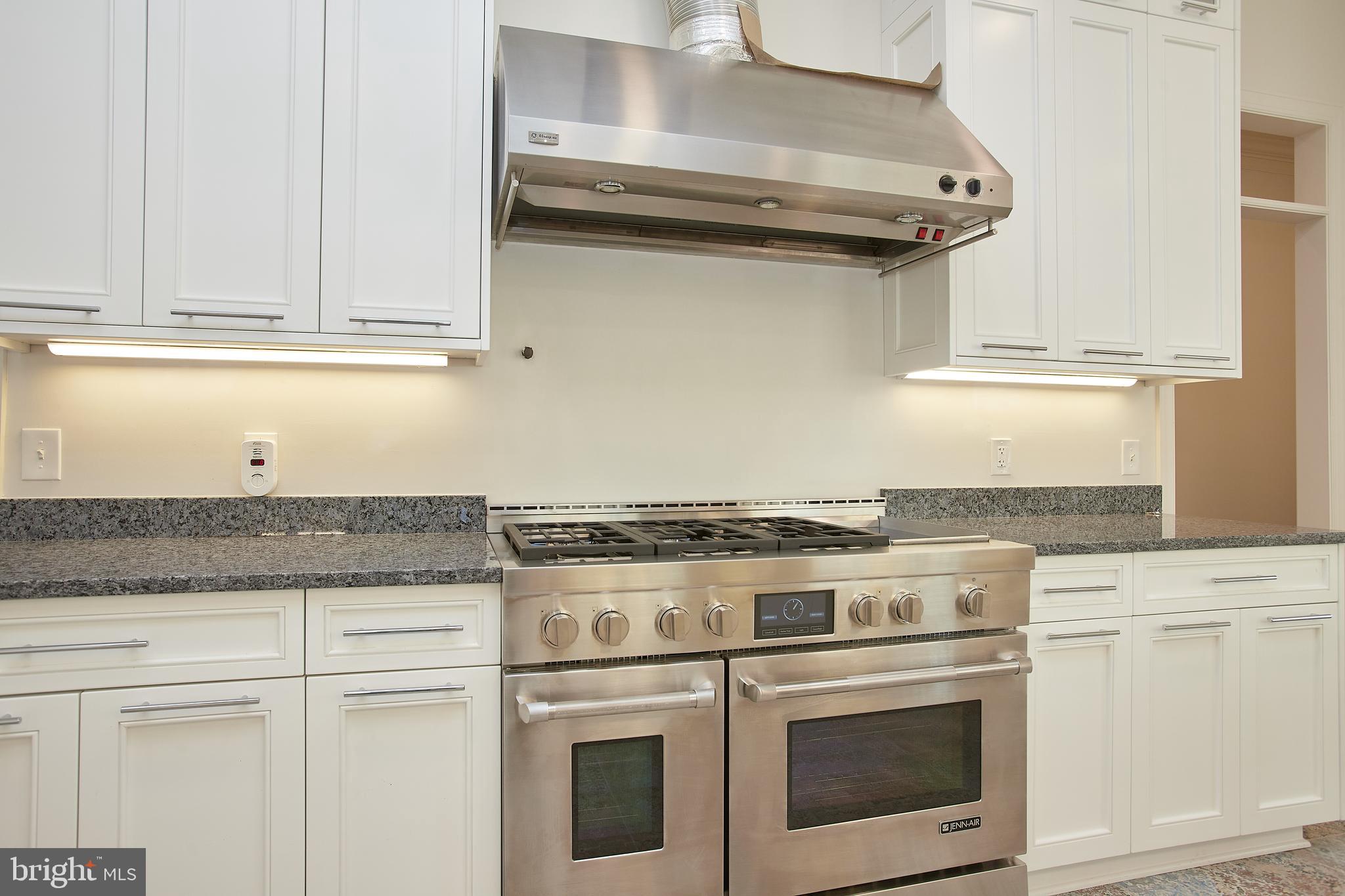 11804 Centurion Way Potomac, MD 20854 - Photo 24 of 74