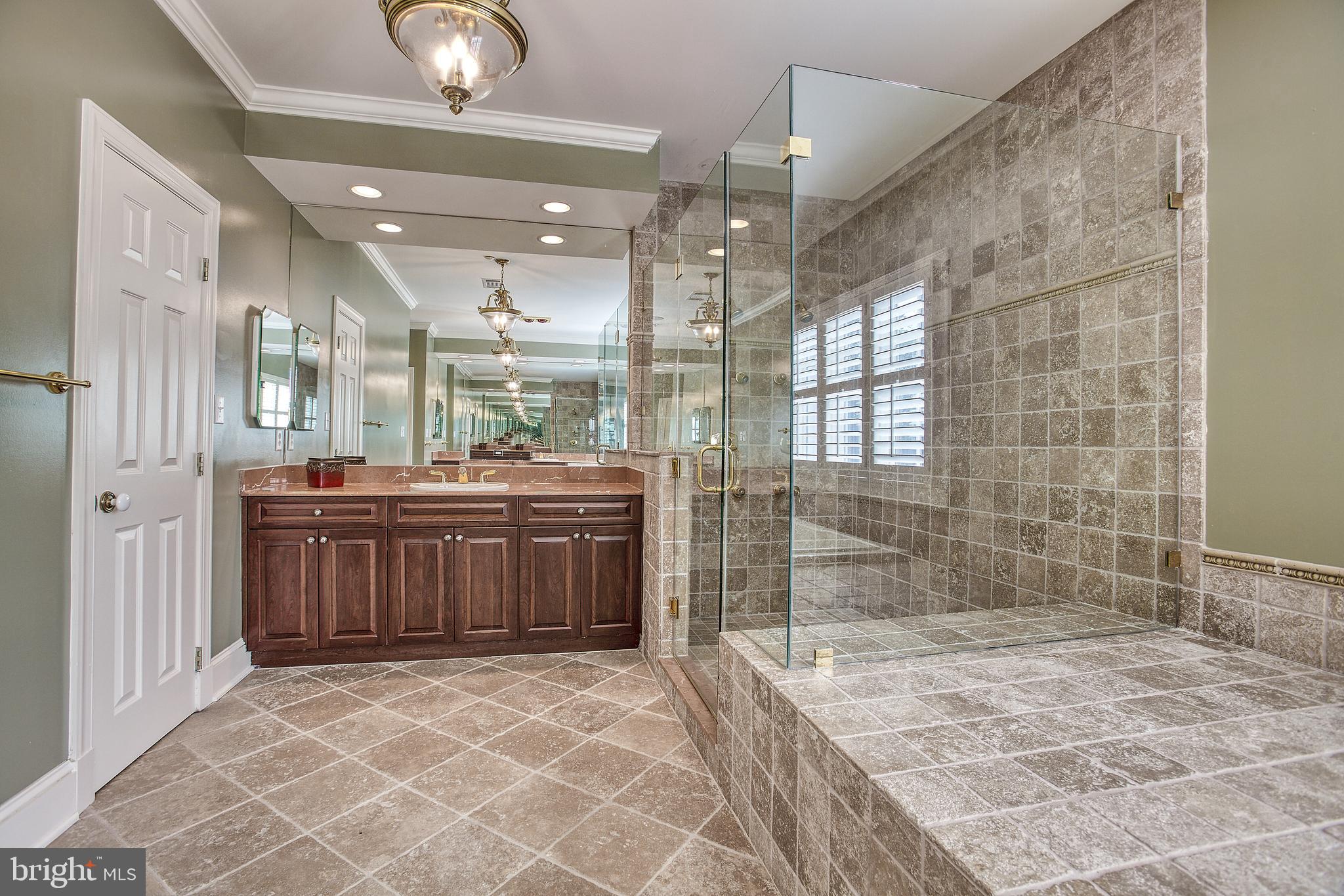 11804 Centurion Way Potomac, MD 20854 - Photo 43 of 74