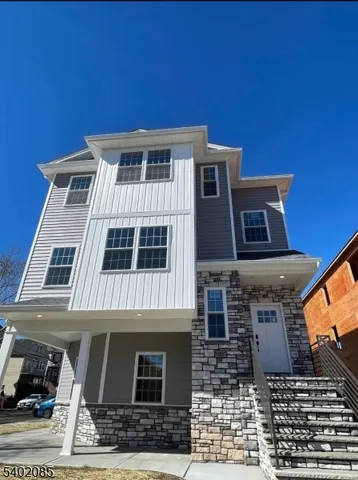 $2,800 | 1036 Cross Avenue, Elizabeth, NJ 07208