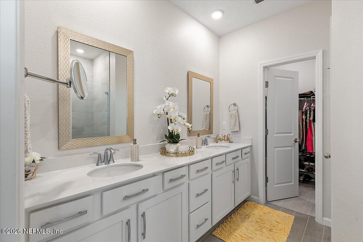 2704 Berryhill Road Green Cove Springs, FL 32043 - Photo 15 of 37 Primary Bathroom