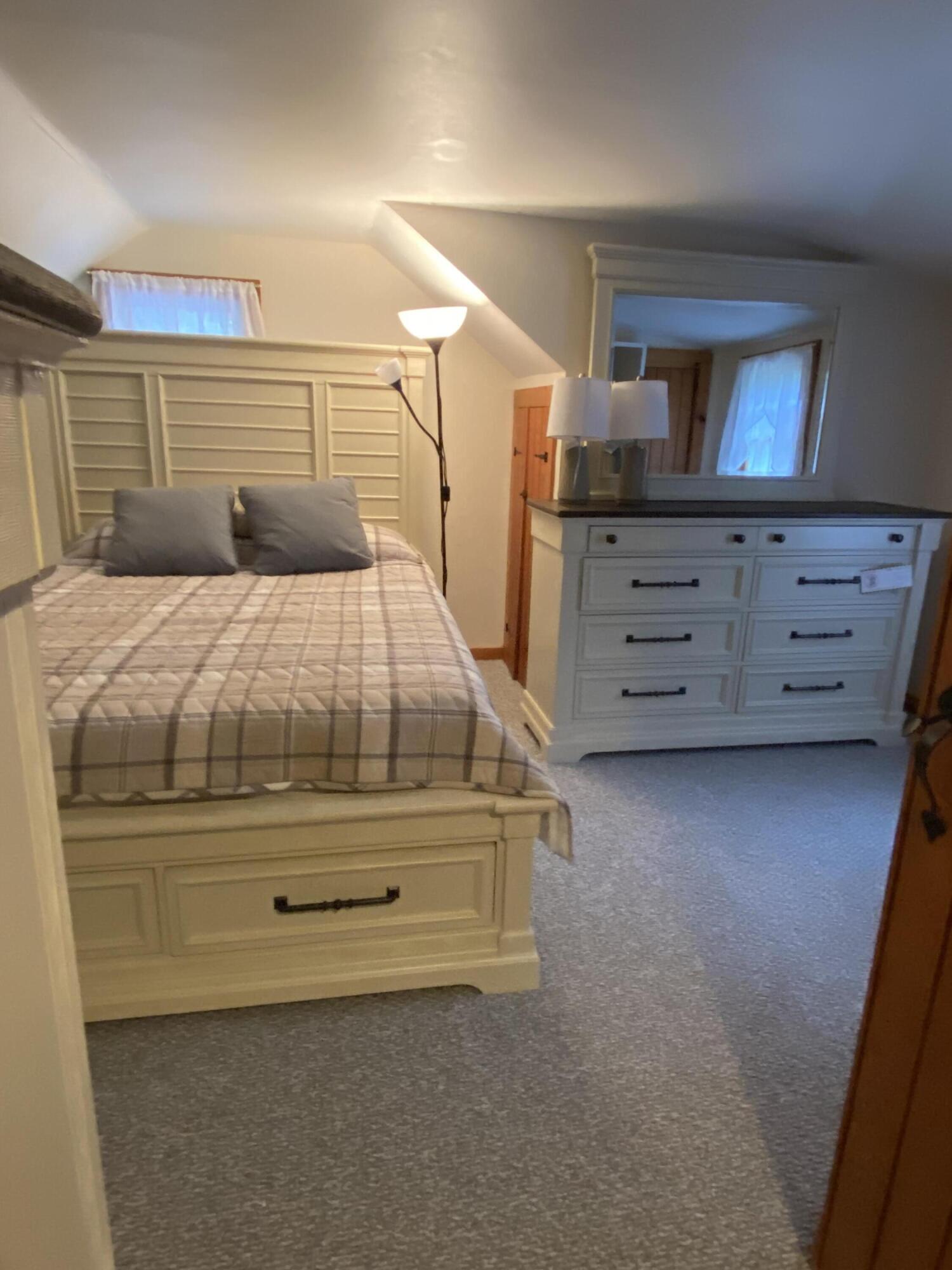 11 Mill Road East Sandwich, MA 02537 - Photo 14 of 18 4