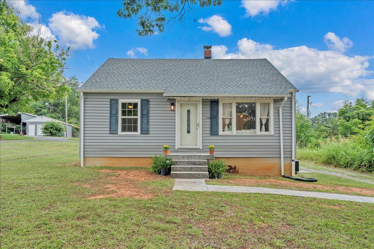 2509 Callaway Road Rocky Mount, VA 24151 - Photo 1 of 42 01.5-MIB03197-R5