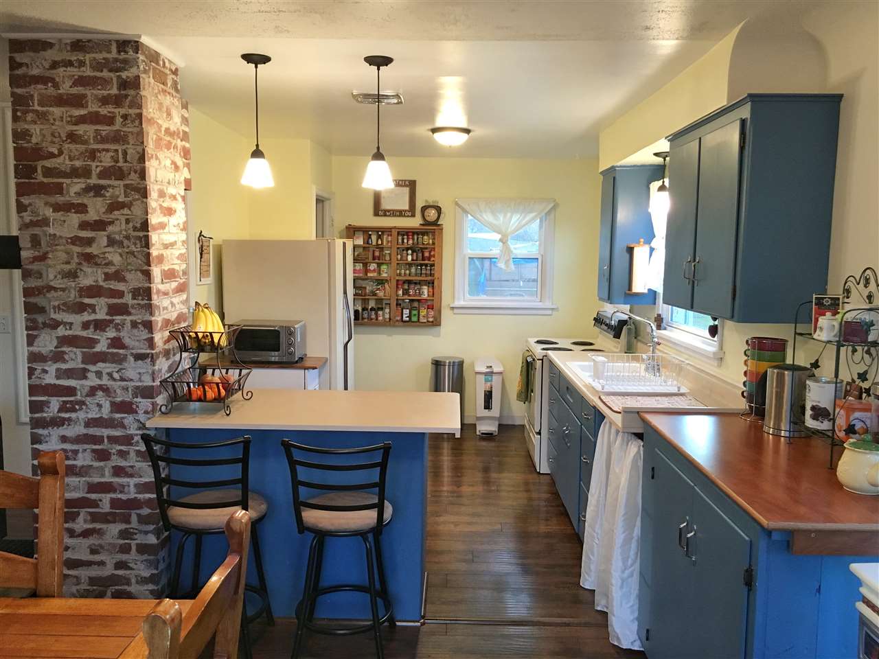 3921 North Locust Road Spokane, WA 99206 - Photo 5 of 17