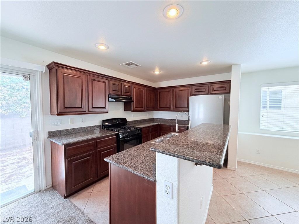 10516 Mojave Ridge Court Las Vegas, NV 89183 - Photo 3 of 18