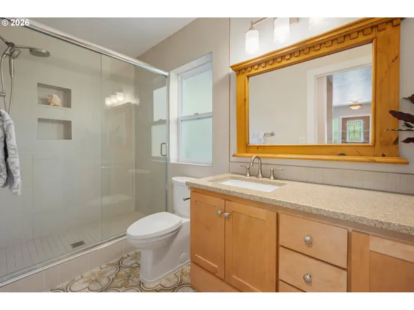 $825,000 | 129 Arbor Drive, Eugene, OR 97404