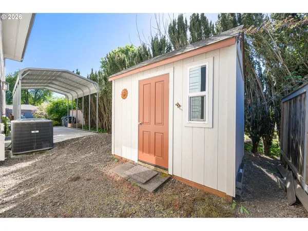 $825,000 | 129 Arbor Drive, Eugene, OR 97404