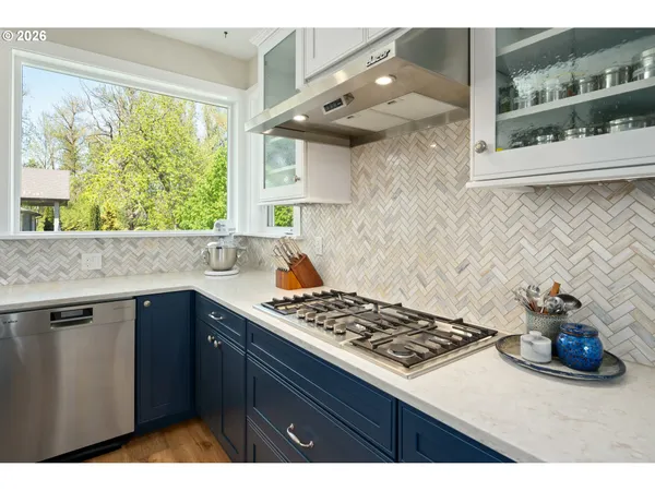 $825,000 | 129 Arbor Drive, Eugene, OR 97404