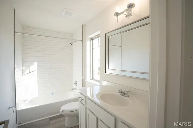 $1,198,000 | 339 Caroline Avenue, Kirkwood, MO 63122