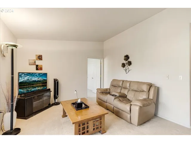 $270,000 | 4744 West Powell Boulevard, Unit K227, Gresham, OR 97030