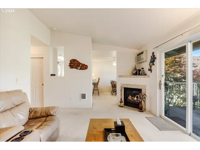 $270,000 | 4744 West Powell Boulevard, Unit K227, Gresham, OR 97030