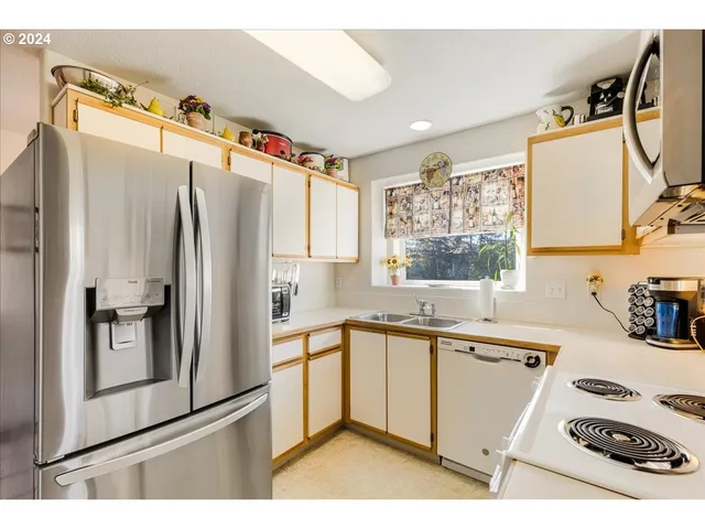 $270,000 | 4744 West Powell Boulevard, Unit K227, Gresham, OR 97030