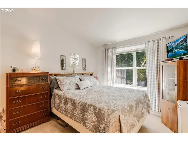 $270,000 | 4744 West Powell Boulevard, Unit K227, Gresham, OR 97030