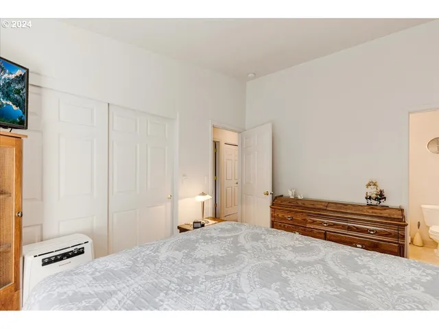 $270,000 | 4744 West Powell Boulevard, Unit K227, Gresham, OR 97030