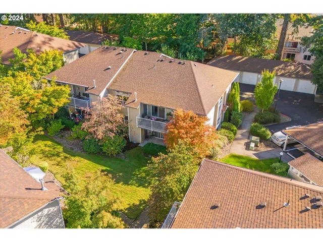 $270,000 | 4744 West Powell Boulevard, Unit K227, Gresham, OR 97030