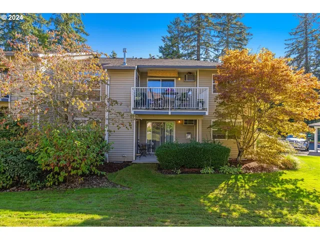 $270,000 | 4744 West Powell Boulevard, Unit K227, Gresham, OR 97030