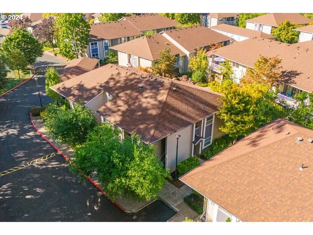 $270,000 | 4744 West Powell Boulevard, Unit K227, Gresham, OR 97030