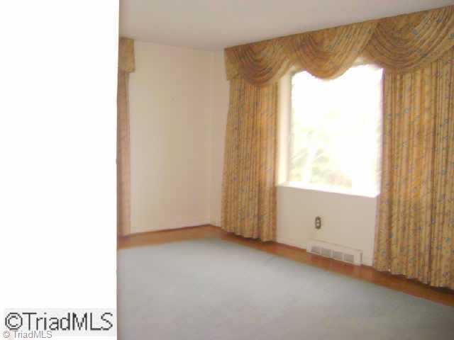 3516 Rolling Road High Point, NC 27265 - Photo 2 of 9 Other.