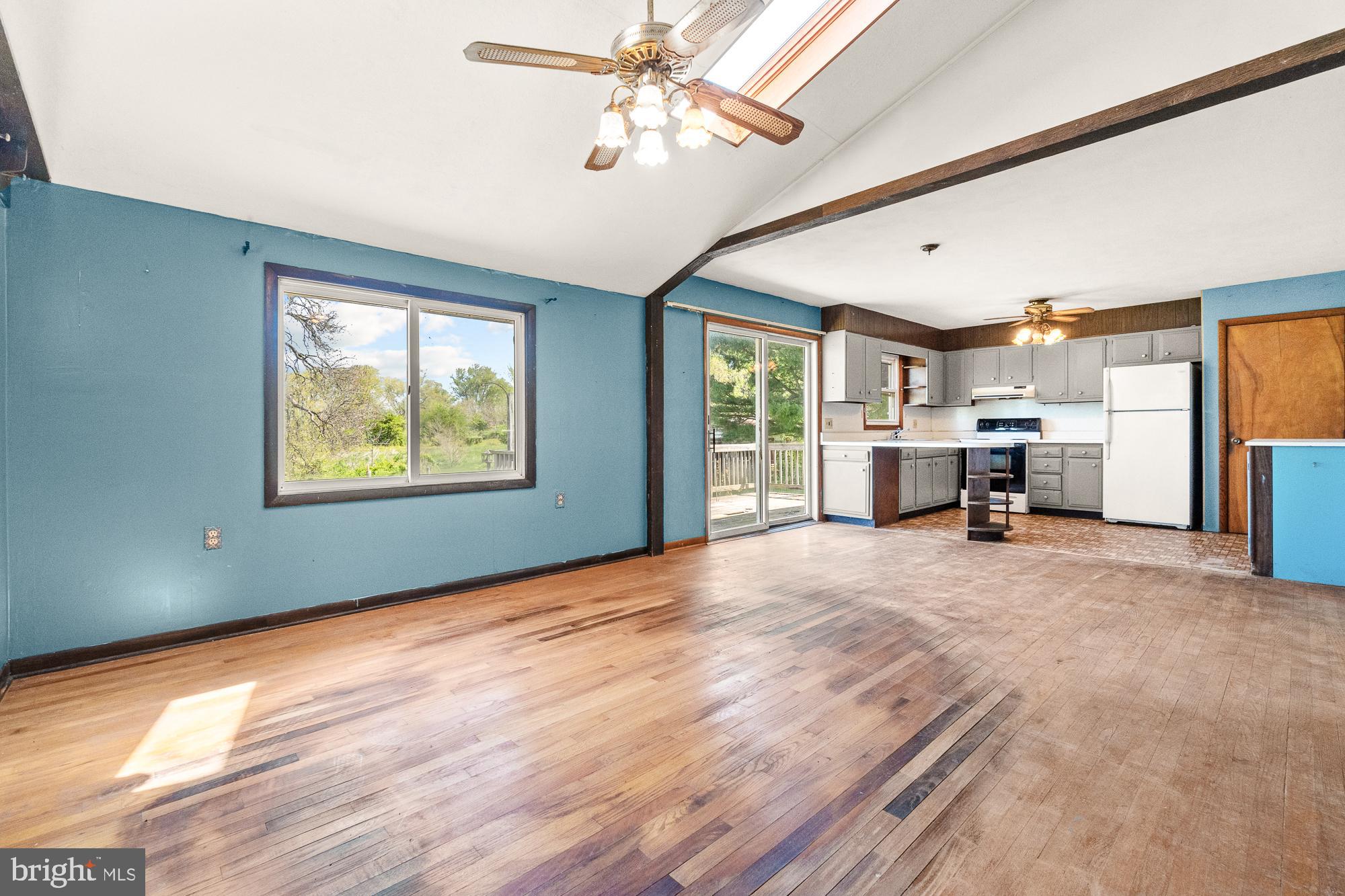6026 Conover Road Taneytown, MD 21787 - Photo 10 of 38