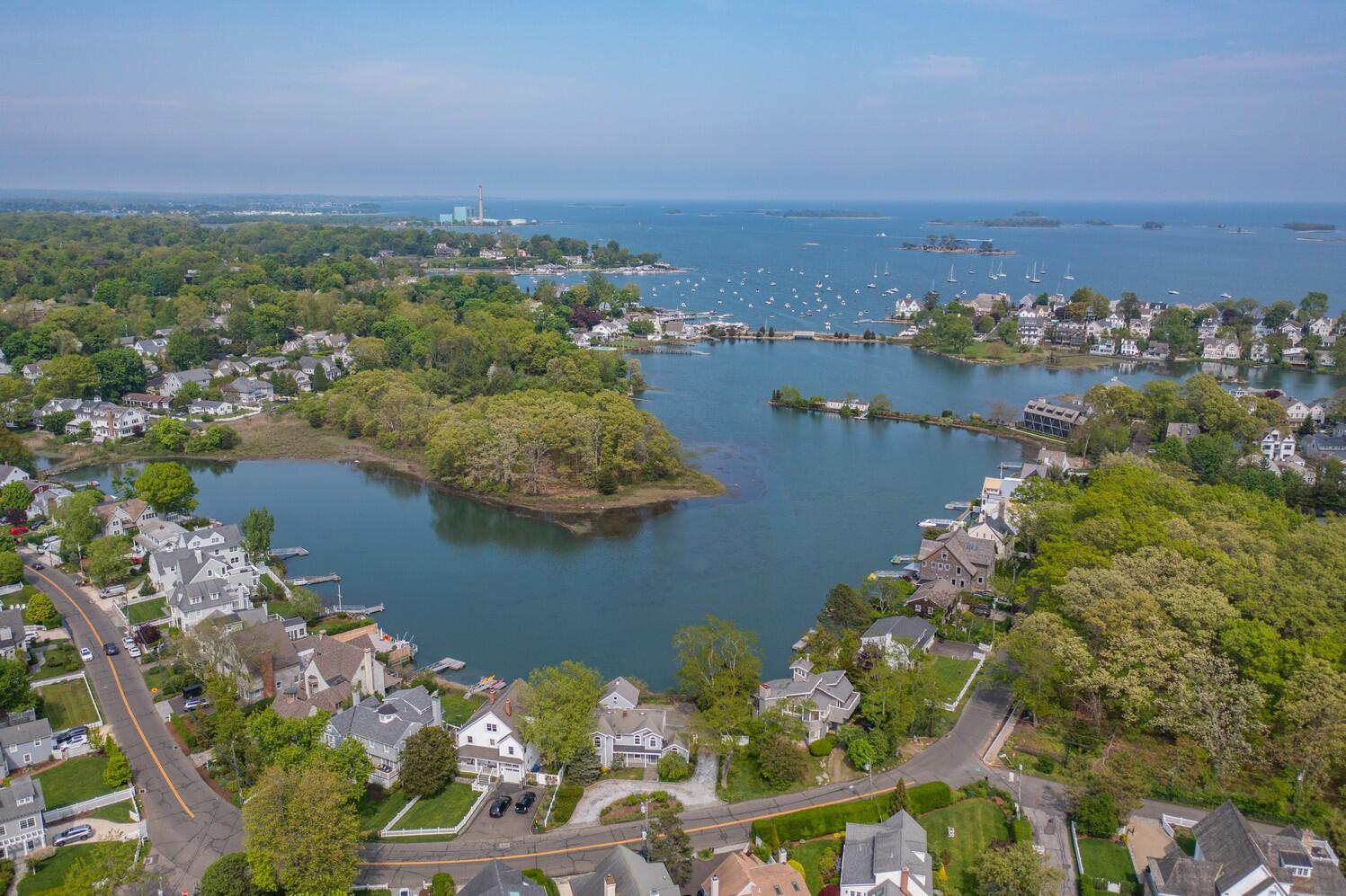 85 Roton Avenue Rowayton, CT 06853 - Photo 31 of 31 an aerial view of a houses with ocean view