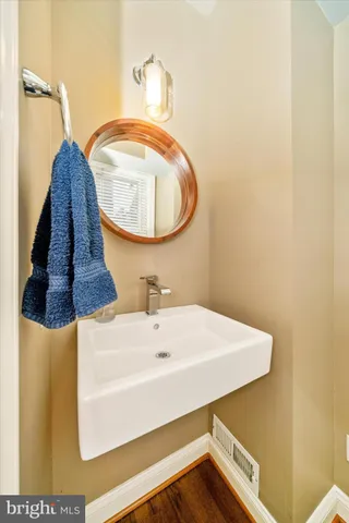 $2,300 | 1221 William Street, Baltimore, MD 21230